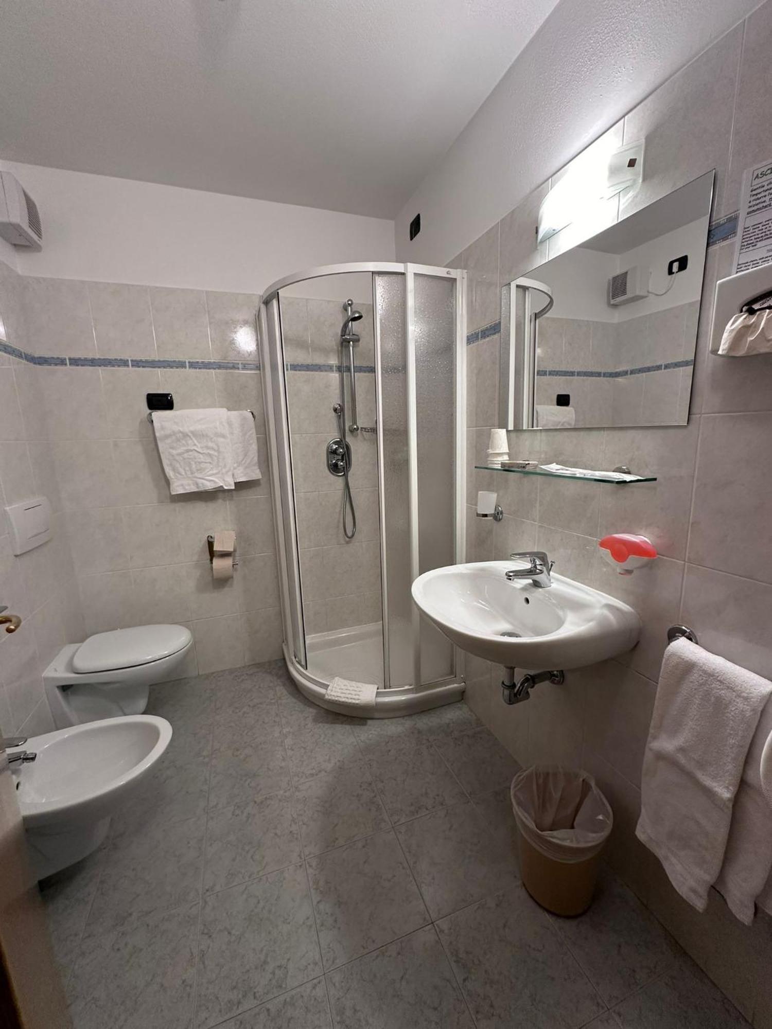 Hotel Denny 3*