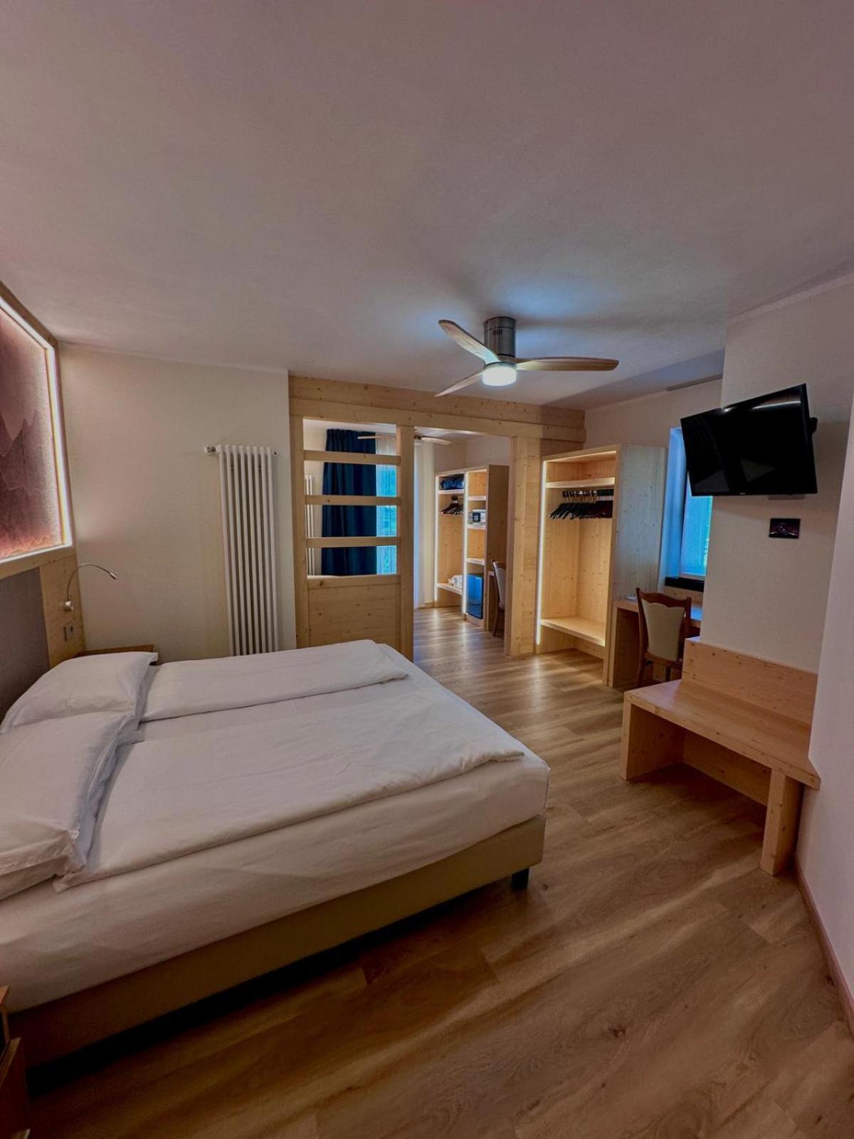 Denny Hotel 3*