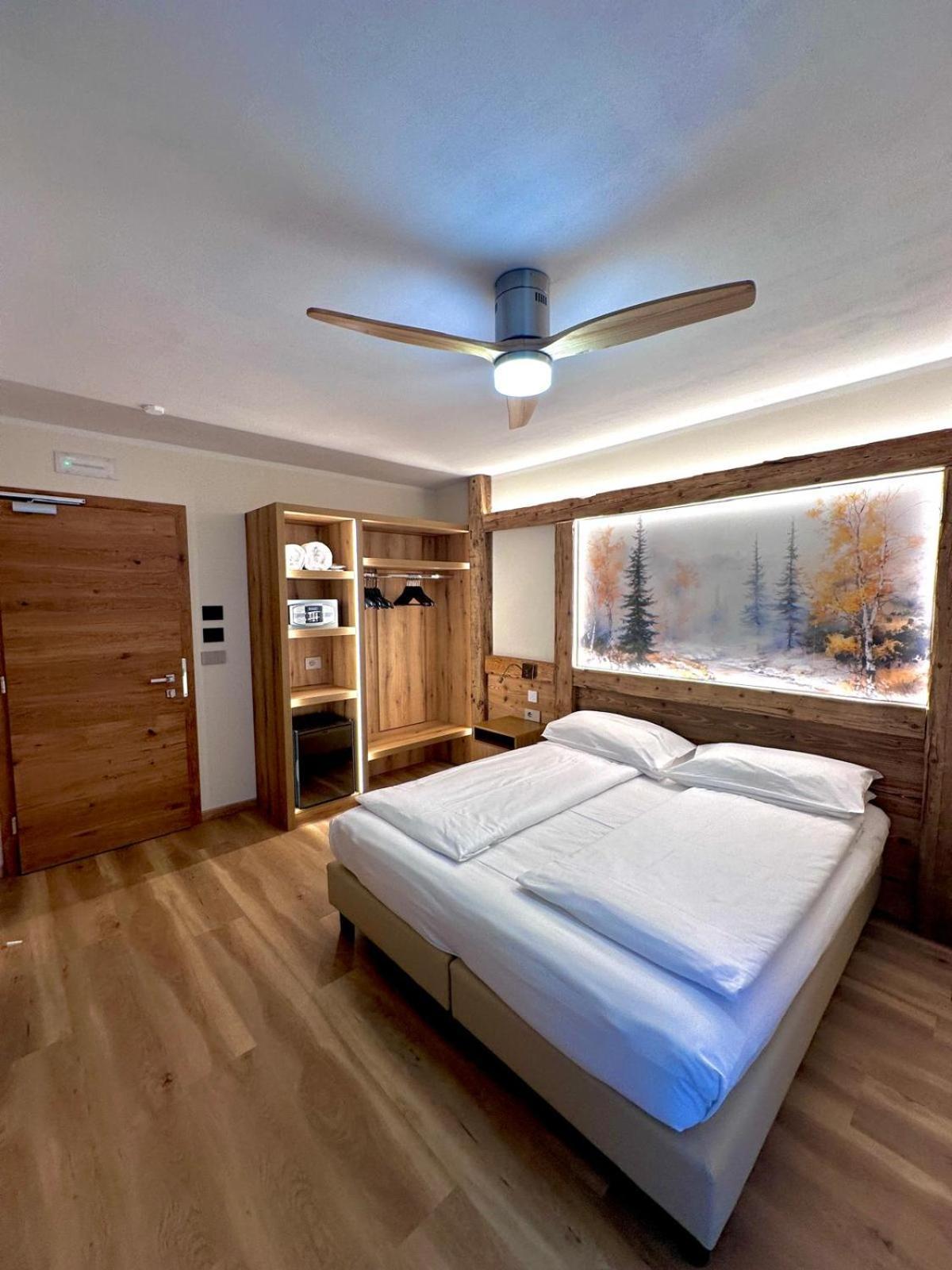 Hotel Denny 3*